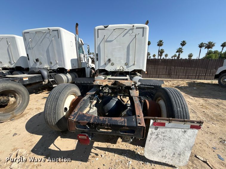 image for item ER7580 2013 Freightliner Coronado SD 122 