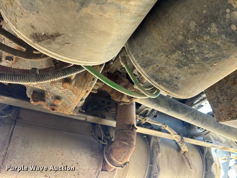 image for item ER7580 2013 Freightliner Coronado SD 122 