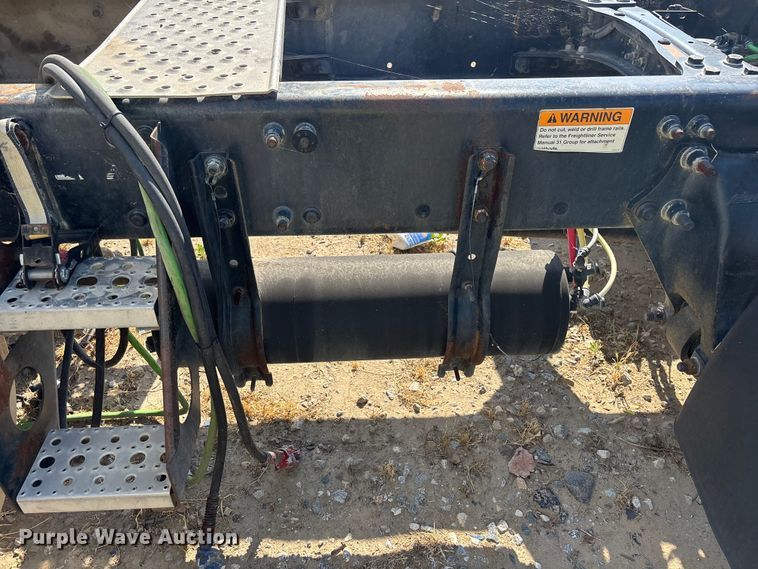 image for item ER7580 2013 Freightliner Coronado SD 122 