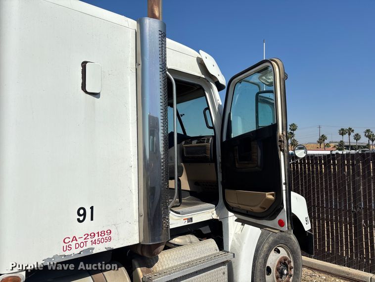 image for item ER7580 2013 Freightliner Coronado SD 122 