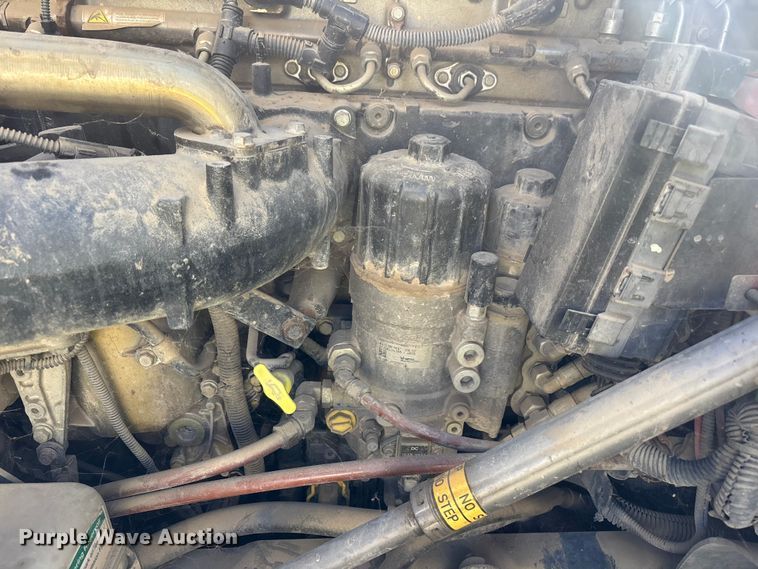 image for item ER7580 2013 Freightliner Coronado SD 122 