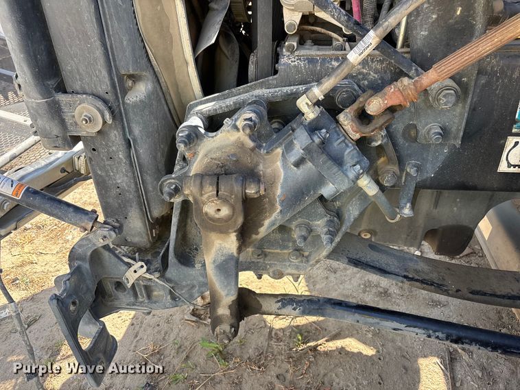 image for item ER7581 2018 Peterbilt 579 semi truck