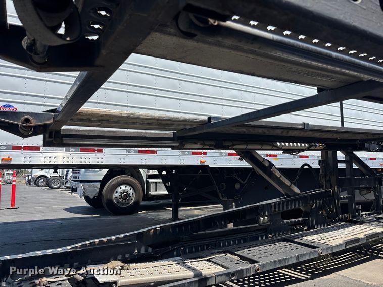 image for item ER7587 2018 Cottrell CX-09LS3 car carrier