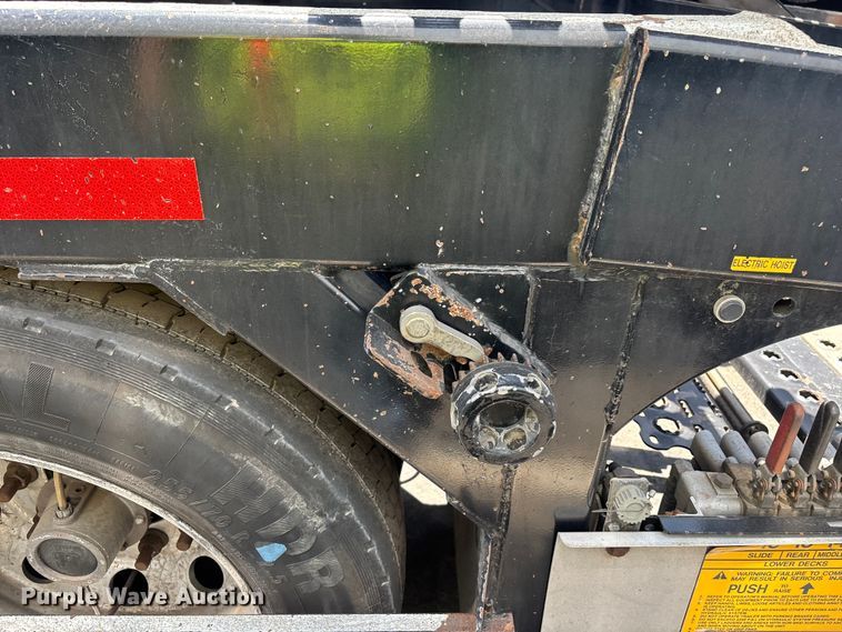 image for item ER7587 2018 Cottrell CX-09LS3 car carrier