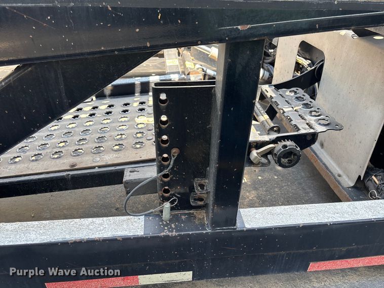 image for item ER7587 2018 Cottrell CX-09LS3 car carrier
