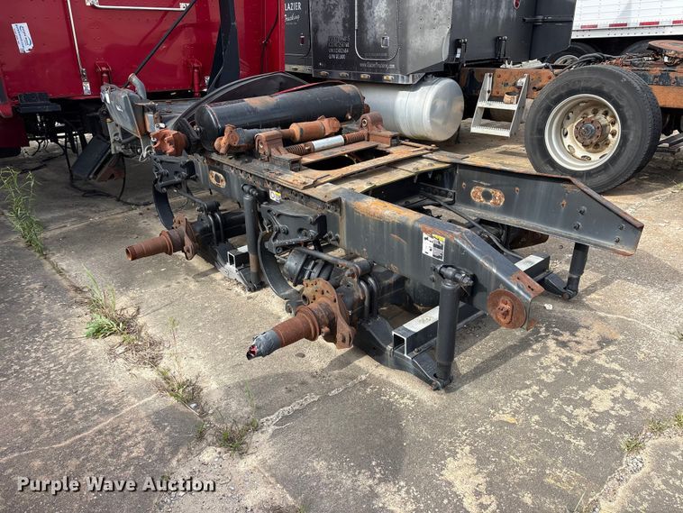 image for item ET2054 2009 Peterbilt 387 semi truck