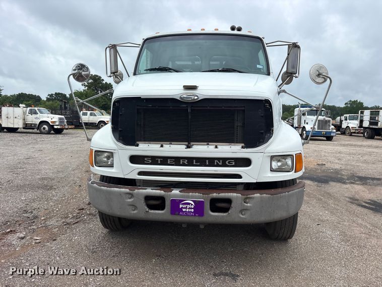 image for item ET2074 2004 Sterling L9500 winch truck