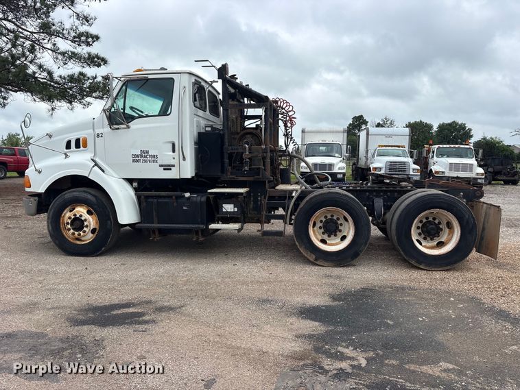 image for item ET2074 2004 Sterling L9500 winch truck