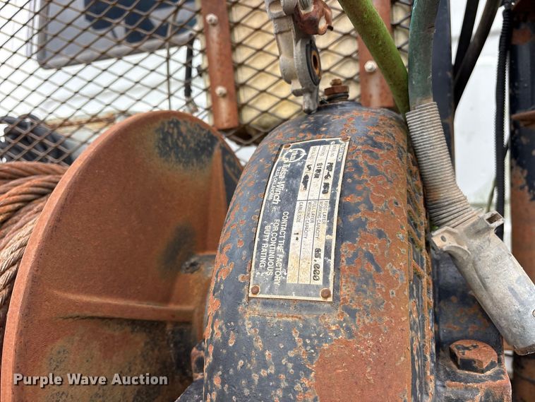 image for item ET2074 2004 Sterling L9500 winch truck