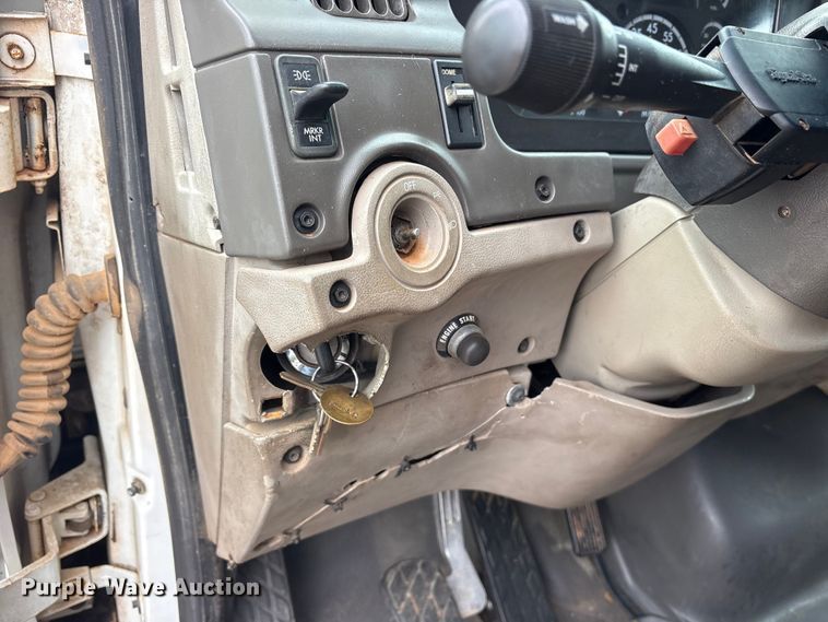 image for item ET2074 2004 Sterling L9500 winch truck