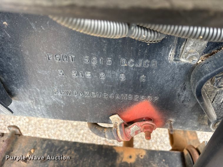 image for item ET2074 2004 Sterling L9500 winch truck