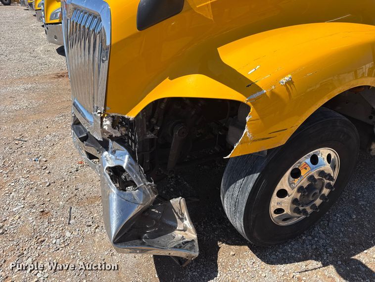 image for item ET6128 2024 International LT625 semi truck