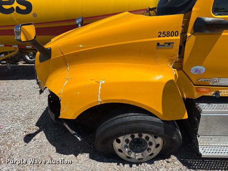 image for item ET6133 2025 International LT625 semi truck