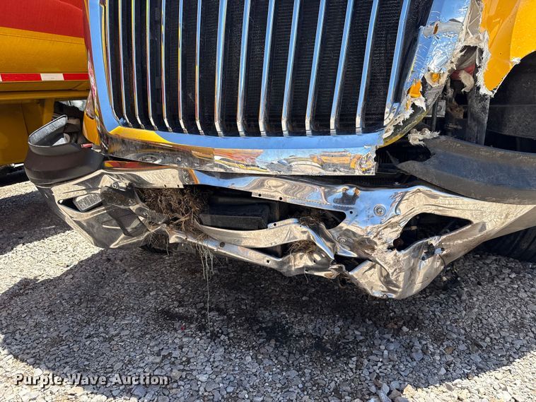 image for item ET6133 2025 International LT625 semi truck