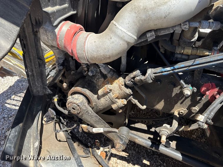 image for item ET6133 2025 International LT625 semi truck