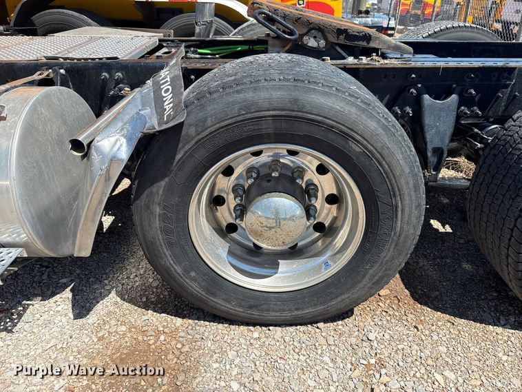 image for item ET6133 2025 International LT625 semi truck