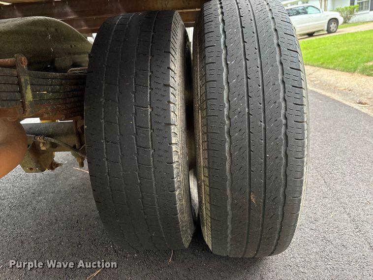 image for item EU0568 2018 GMC Savana flatbed van