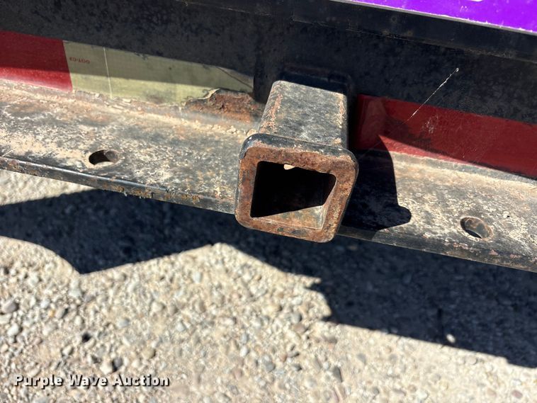 image for item EU5561 2009 International MA025 flatbed truck