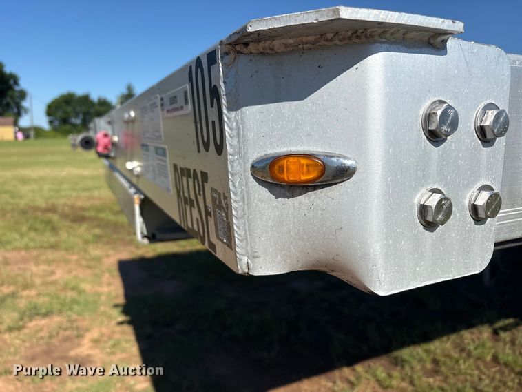 image for item EU5570 2018 Manac drop deck trailer