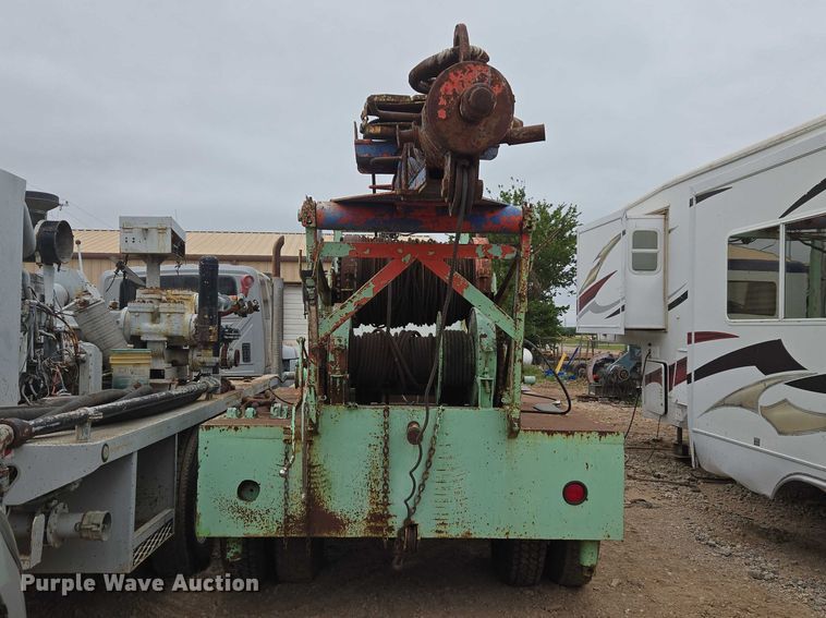 image for item EW0089 1982 Peterbilt 359 crane truck