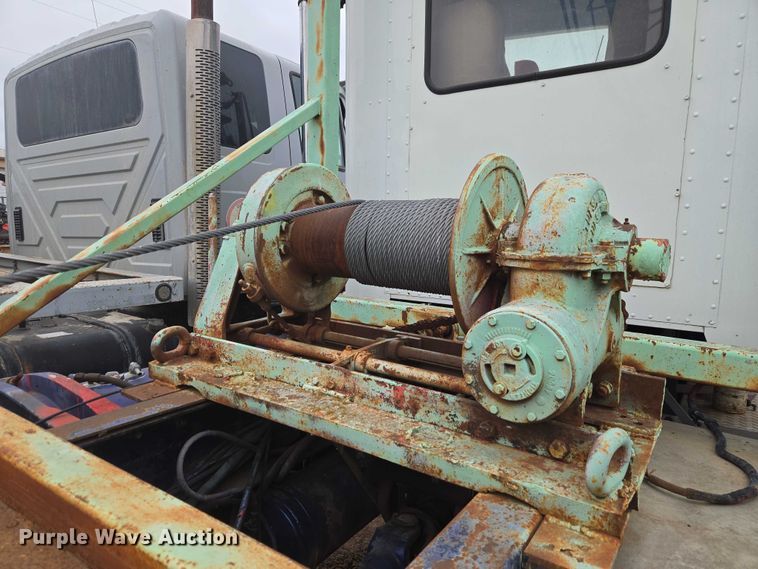 image for item EW0089 1982 Peterbilt 359 crane truck