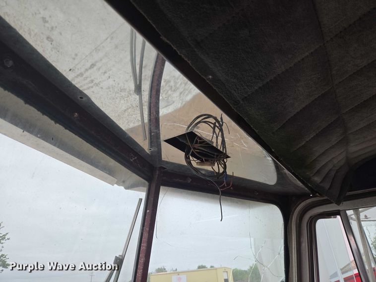 image for item EW0089 1982 Peterbilt 359 crane truck