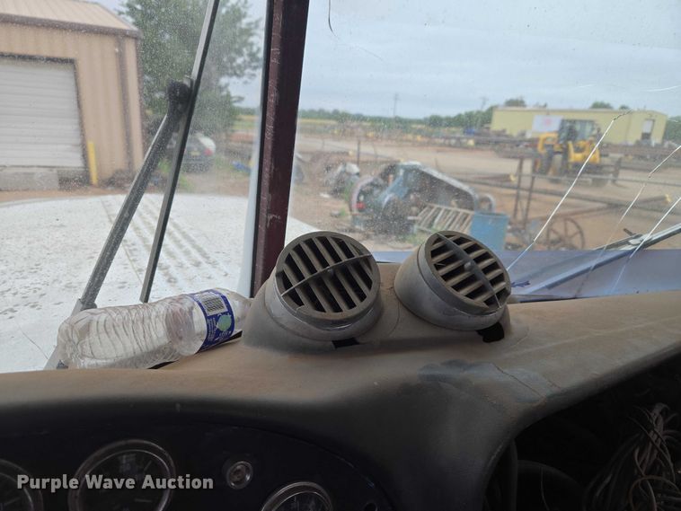 image for item EW0089 1982 Peterbilt 359 crane truck