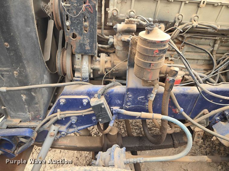 image for item EW0089 1982 Peterbilt 359 crane truck