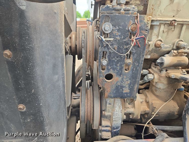image for item EW0089 1982 Peterbilt 359 crane truck