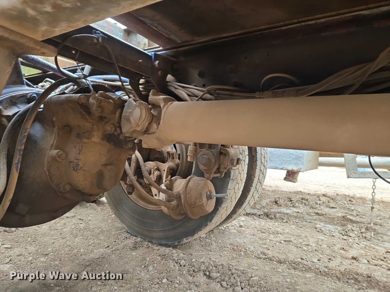 image for item EW0089 1982 Peterbilt 359 crane truck