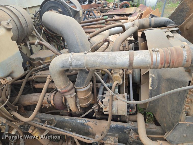 image for item EW0090 1991 International 9400 water truck