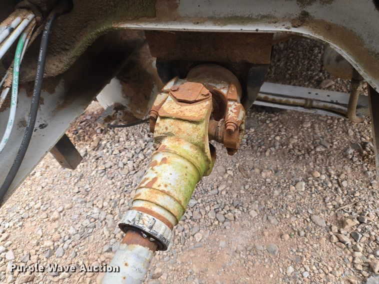 image for item EW0090 1991 International 9400 water truck