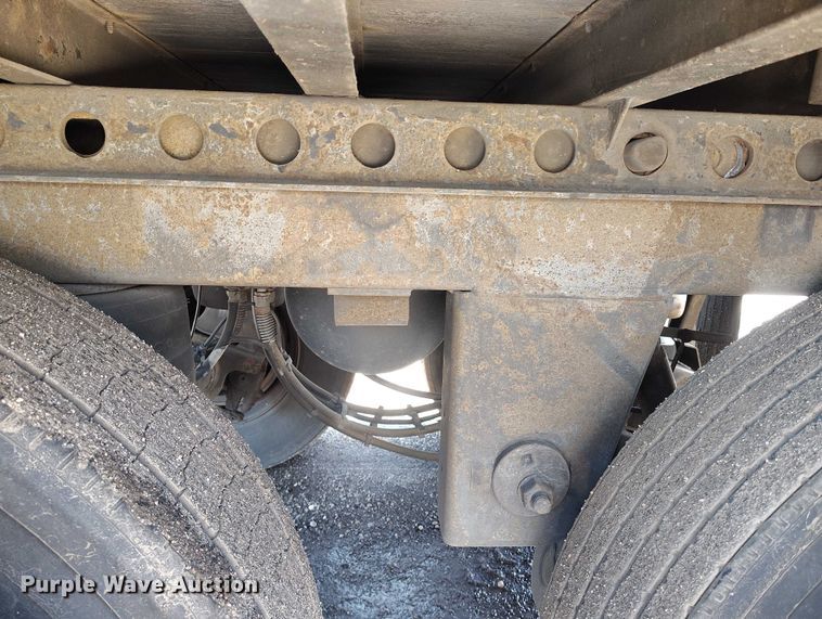 image for item EW0994 2015 Hyundai VI2530112-AJRS dry van trailer