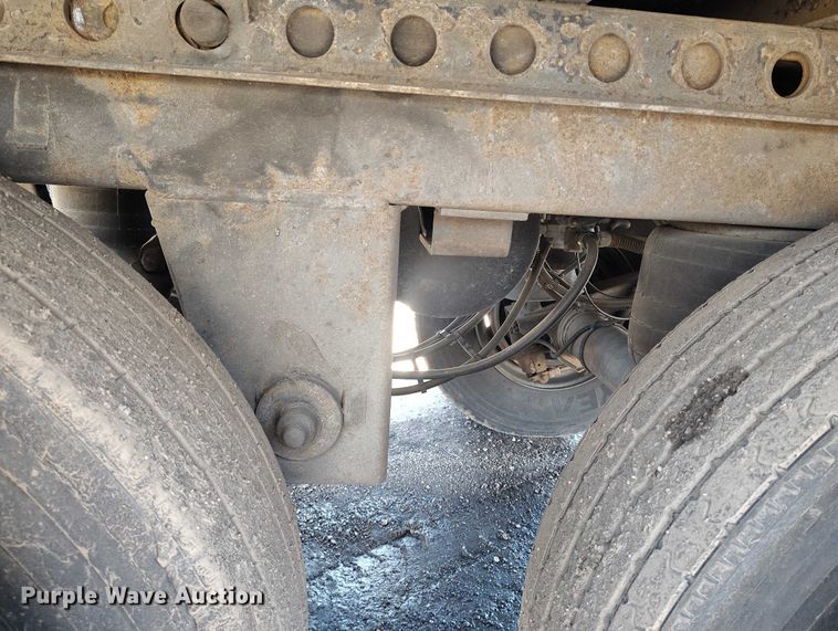 image for item EW0994 2015 Hyundai VI2530112-AJRS dry van trailer