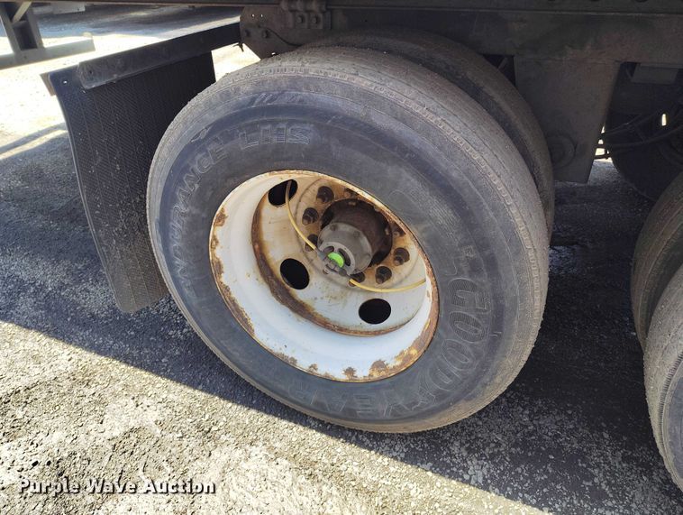 image for item EW0994 2015 Hyundai VI2530112-AJRS dry van trailer