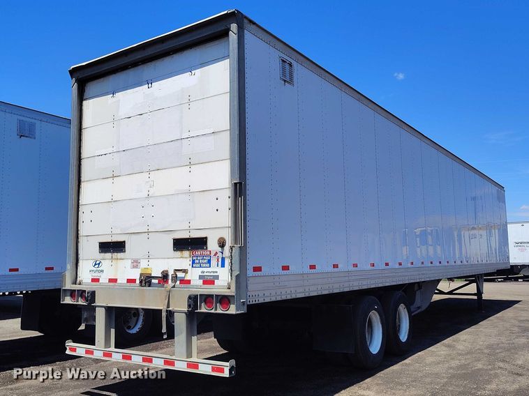 image for item EW0995 2015 Hyundai VI2530112-AJRS dry van trailer