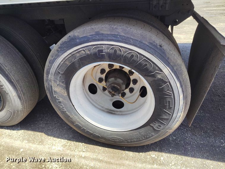 image for item EW0995 2015 Hyundai VI2530112-AJRS dry van trailer