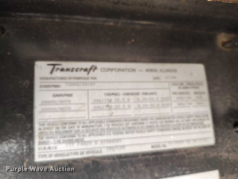 image for item EW0996 2010 Transcraft TL-2000 S2 flatbed trailer