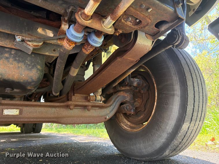 image for item EW2078 2011 International 4400 fuel truck
