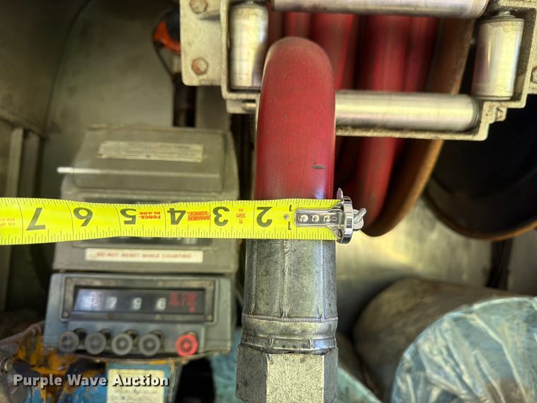 image for item EW2078 2011 International 4400 fuel truck