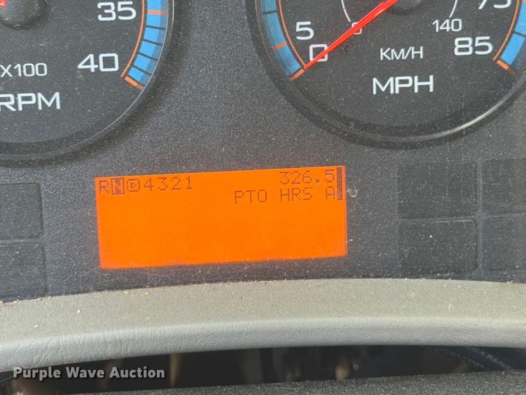 image for item EW2078 2011 International 4400 fuel truck