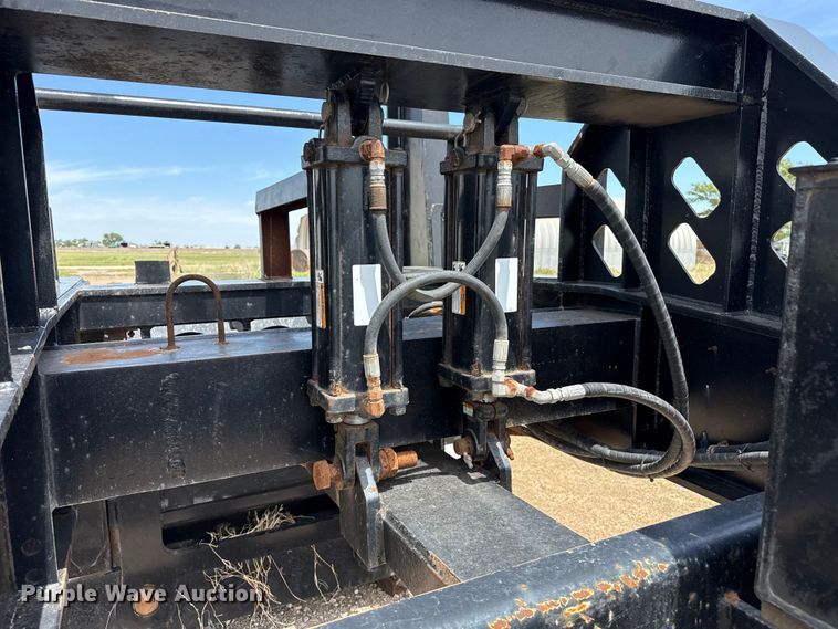 image for item EW4516 2008 Loadcraft Industries lowboy trailer