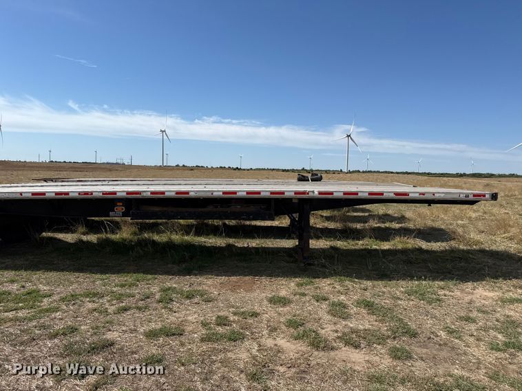 image for item EW4551 2020 Fontaine HCICF12WSA flatbed trailer