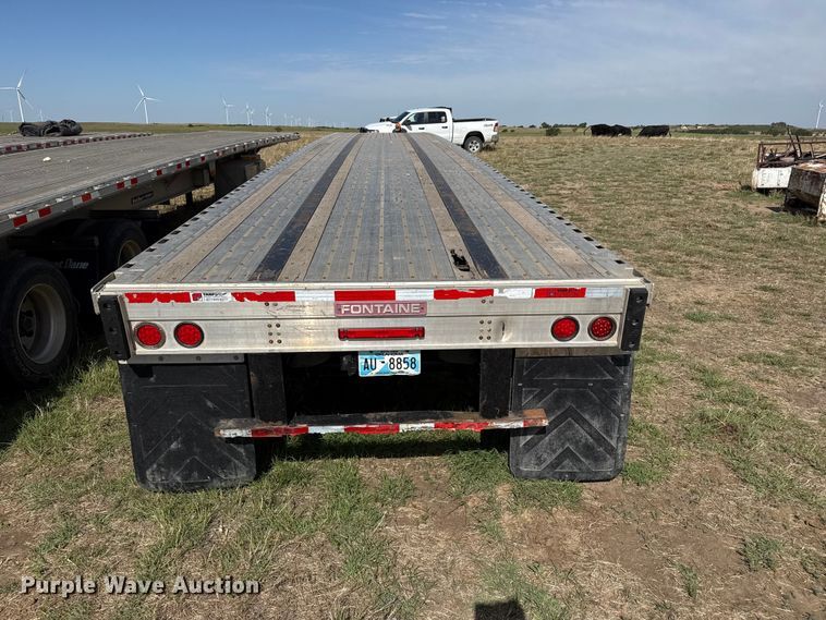 image for item EW4551 2020 Fontaine HCICF12WSA flatbed trailer