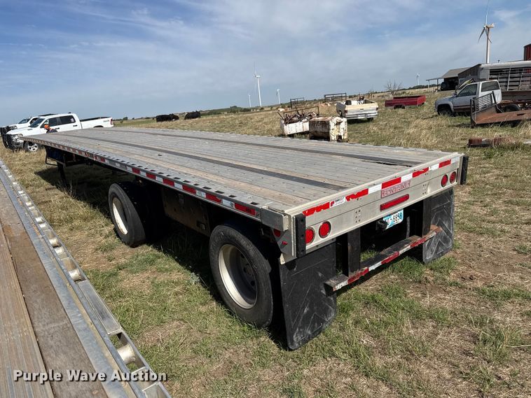 image for item EW4551 2020 Fontaine HCICF12WSA flatbed trailer