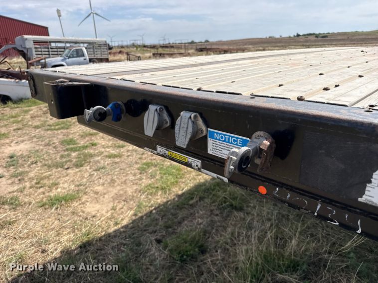 image for item EW4551 2020 Fontaine HCICF12WSA flatbed trailer