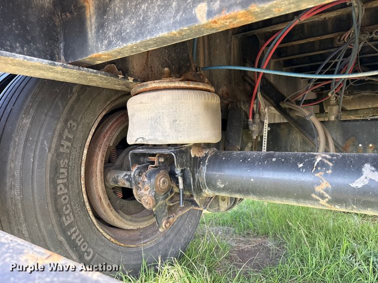 image for item EW4551 2020 Fontaine HCICF12WSA flatbed trailer
