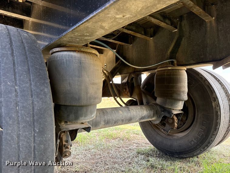 image for item EW4551 2020 Fontaine HCICF12WSA flatbed trailer