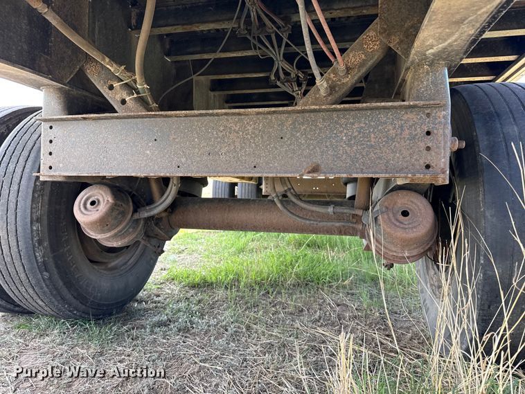 image for item EW4551 2020 Fontaine HCICF12WSA flatbed trailer