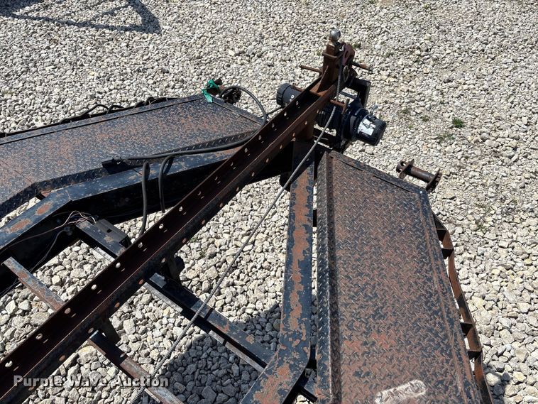 image for item FB3398 2014 Doolittle car carrier